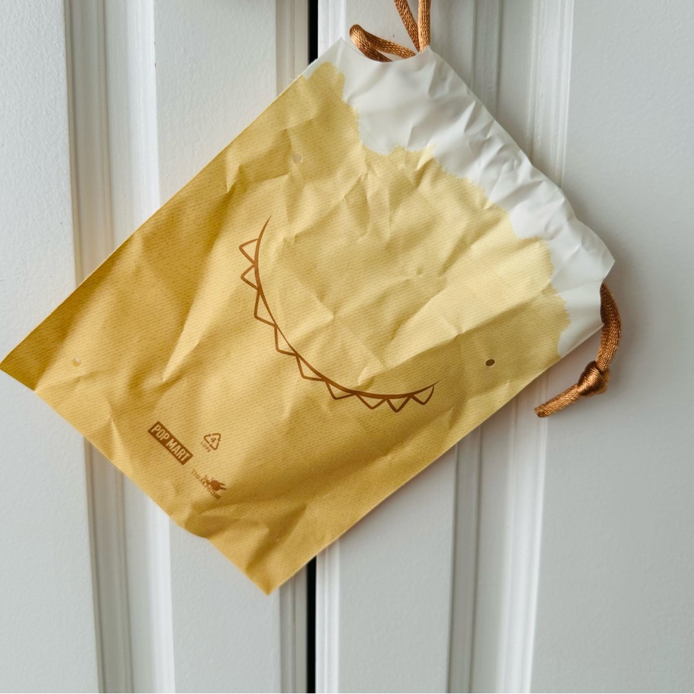 Pop Mart Pin for Love Series Vinyl Plush Blind Box Letter D the monsters labubu - Picture 7 of 8